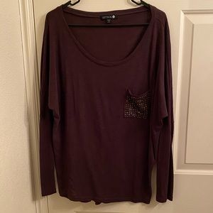 Purple oversized shirt with beaded pocket
